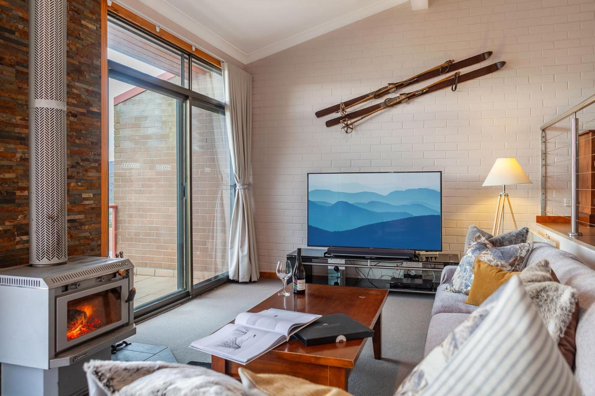 Appartamento Bellview One - Jindabyne Holiday Townhouse Esterno foto